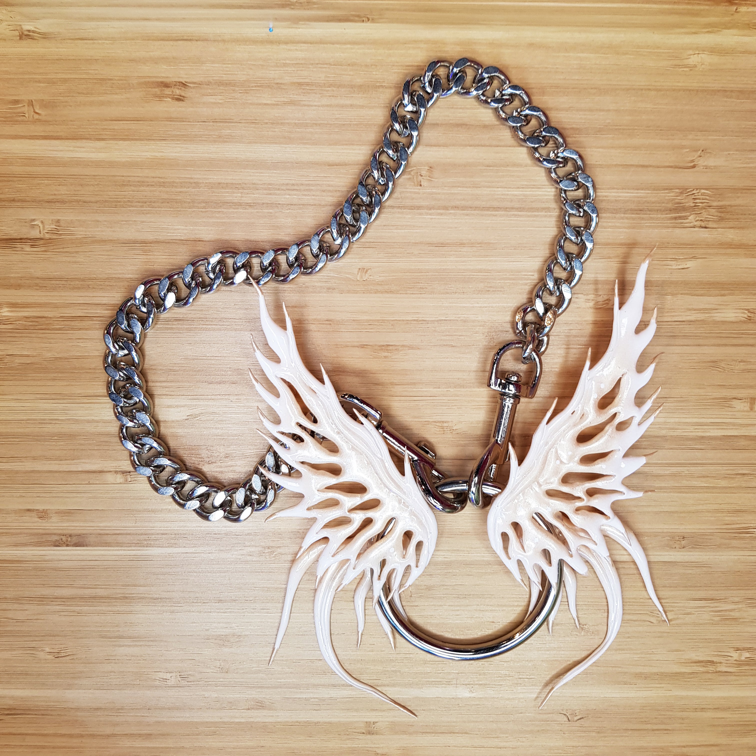 WINGS NECKLACE