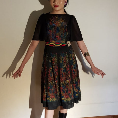 FOLKSY FLOWER DRESS